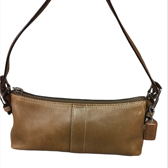 **SOLD** Coach Vintage Baguette Purse - Picture 9 of 16